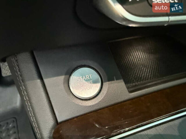 Черный Ауди Ку 5, объемом двигателя 1.98 л и пробегом 113 тыс. км за 27700 $, фото 51 на Automoto.ua