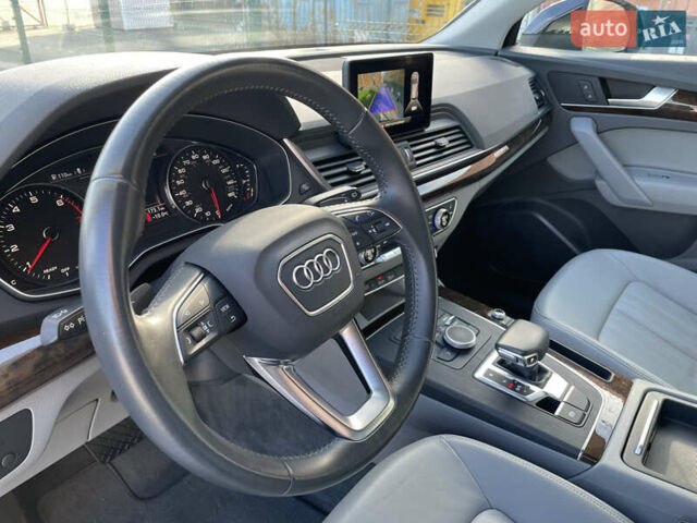 Черный Ауди Ку 5, объемом двигателя 1.98 л и пробегом 99 тыс. км за 24950 $, фото 27 на Automoto.ua