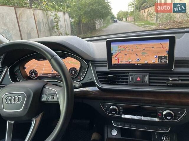 Черный Ауди Ку 5, объемом двигателя 2 л и пробегом 70 тыс. км за 32000 $, фото 28 на Automoto.ua