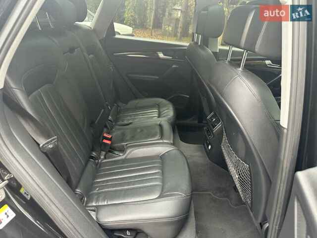 Чорний Ауді Ку 5, об'ємом двигуна 1.98 л та пробігом 87 тис. км за 26900 $, фото 49 на Automoto.ua