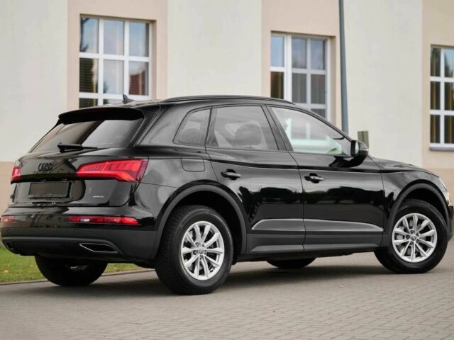 Черный Ауди Ку 5, объемом двигателя 2 л и пробегом 50 тыс. км за 25000 $, фото 5 на Automoto.ua