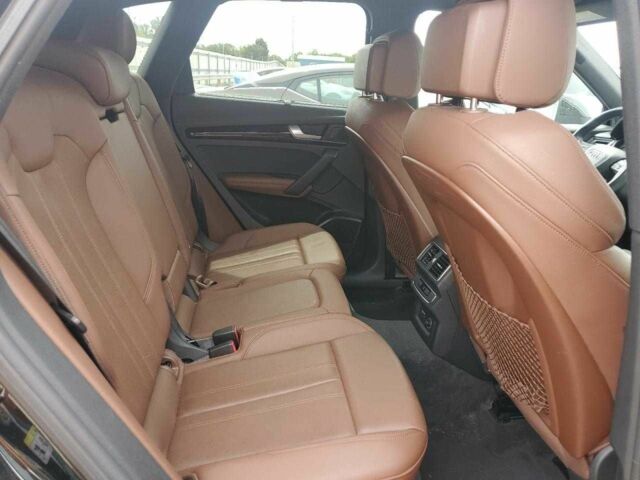 Черный Ауди Ку 5, объемом двигателя 0 л и пробегом 43 тыс. км за 6500 $, фото 10 на Automoto.ua