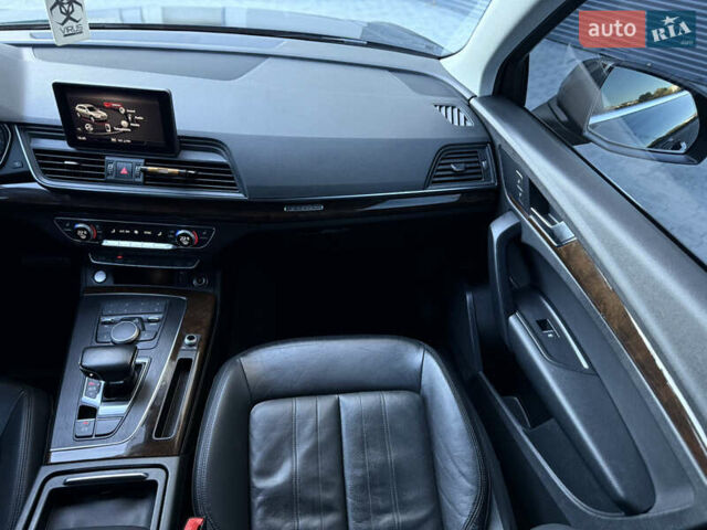 Черный Ауди Ку 5, объемом двигателя 1.98 л и пробегом 152 тыс. км за 22200 $, фото 35 на Automoto.ua