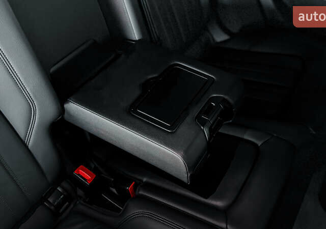 Черный Ауди Ку 5, объемом двигателя 1.98 л и пробегом 68 тыс. км за 28800 $, фото 65 на Automoto.ua