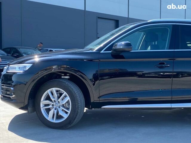 Черный Ауди Ку 5, объемом двигателя 2 л и пробегом 22 тыс. км за 30490 $, фото 2 на Automoto.ua