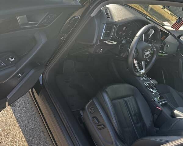 Чорний Ауді Ку 5, об'ємом двигуна 2 л та пробігом 73 тис. км за 25000 $, фото 13 на Automoto.ua