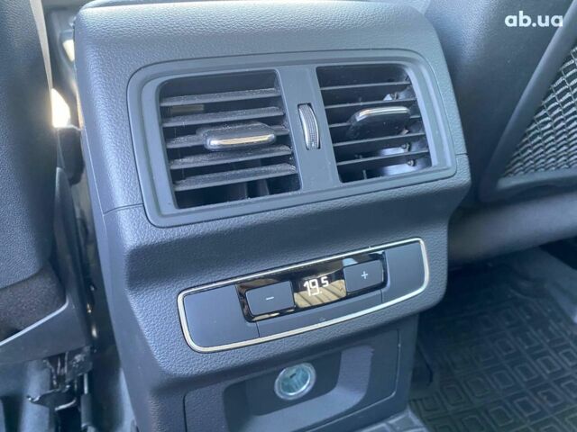 Черный Ауди Ку 5, объемом двигателя 2 л и пробегом 22 тыс. км за 30490 $, фото 29 на Automoto.ua