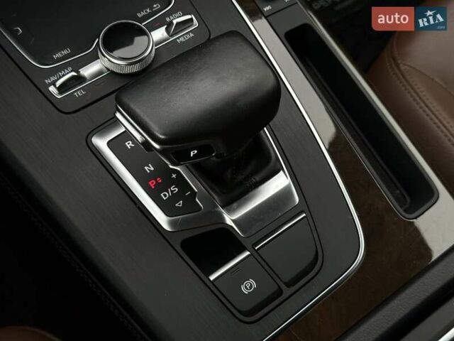 Черный Ауди Ку 5, объемом двигателя 1.98 л и пробегом 200 тыс. км за 25900 $, фото 44 на Automoto.ua