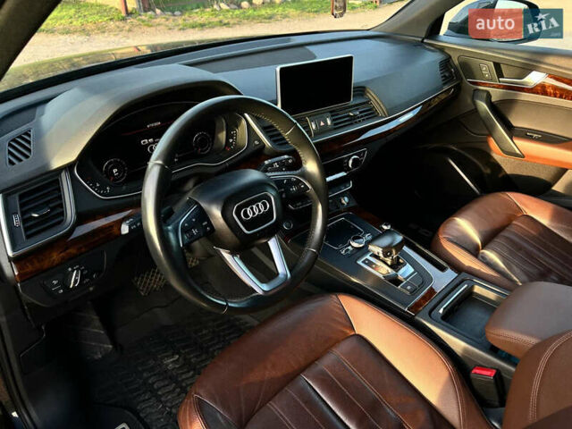 Черный Ауди Ку 5, объемом двигателя 1.98 л и пробегом 159 тыс. км за 22000 $, фото 15 на Automoto.ua