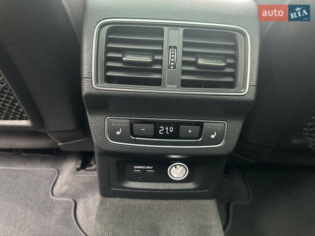 Чорний Ауді Ку 5, об'ємом двигуна 1.98 л та пробігом 87 тис. км за 26900 $, фото 52 на Automoto.ua