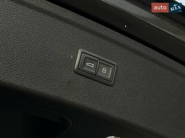 Черный Ауди Ку 5, объемом двигателя 1.98 л и пробегом 200 тыс. км за 25900 $, фото 15 на Automoto.ua