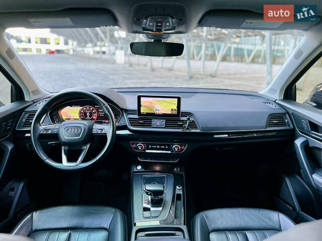 Черный Ауди Ку 5, объемом двигателя 1.98 л и пробегом 112 тыс. км за 27000 $, фото 22 на Automoto.ua