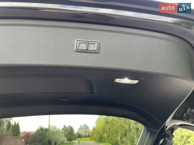 Черный Ауди Ку 5, объемом двигателя 2 л и пробегом 103 тыс. км за 26500 $, фото 39 на Automoto.ua