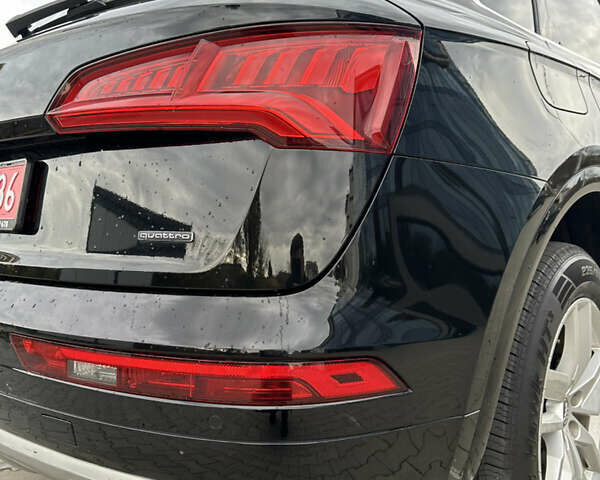 Черный Ауди Ку 5, объемом двигателя 2 л и пробегом 200 тыс. км за 19200 $, фото 29 на Automoto.ua