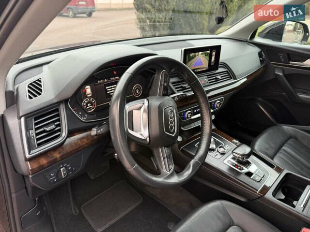 Черный Ауди Ку 5, объемом двигателя 2 л и пробегом 143 тыс. км за 25300 $, фото 55 на Automoto.ua