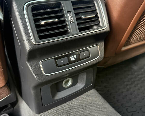 Чорний Ауді Ку 5, об'ємом двигуна 2 л та пробігом 147 тис. км за 22500 $, фото 20 на Automoto.ua