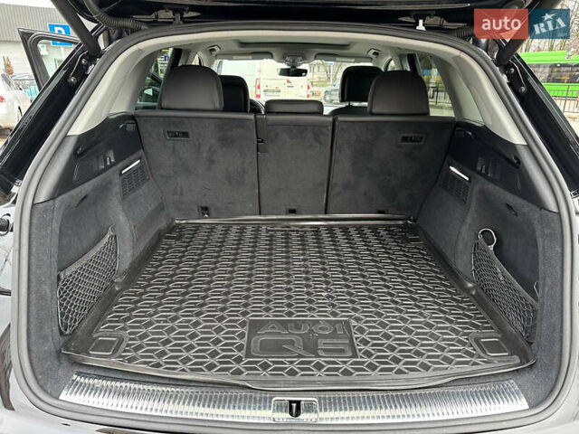 Черный Ауди Ку 5, объемом двигателя 1.98 л и пробегом 96 тыс. км за 33900 $, фото 19 на Automoto.ua