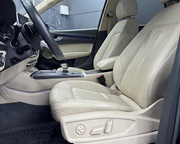 Чорний Ауді Ку 5, об'ємом двигуна 1.98 л та пробігом 99 тис. км за 28500 $, фото 29 на Automoto.ua