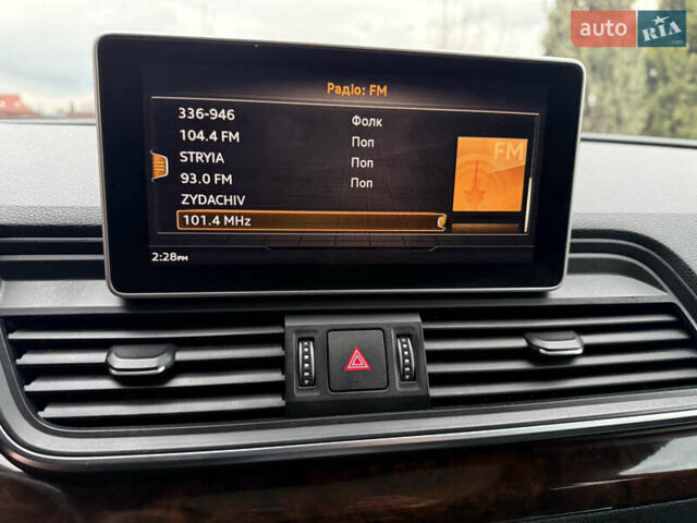 Черный Ауди Ку 5, объемом двигателя 2 л и пробегом 143 тыс. км за 25300 $, фото 87 на Automoto.ua