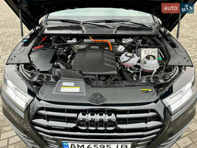 Черный Ауди Ку 5, объемом двигателя 1.98 л и пробегом 96 тыс. км за 33900 $, фото 10 на Automoto.ua