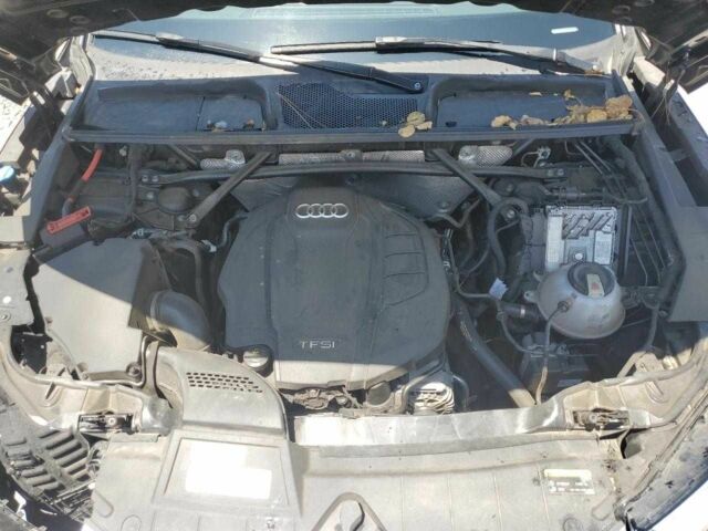 Черный Ауди Ку 5, объемом двигателя 2 л и пробегом 35 тыс. км за 8500 $, фото 11 на Automoto.ua