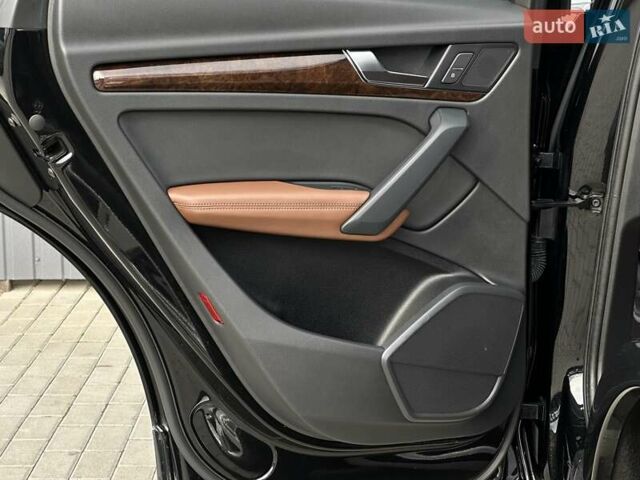 Черный Ауди Ку 5, объемом двигателя 1.98 л и пробегом 200 тыс. км за 25900 $, фото 17 на Automoto.ua