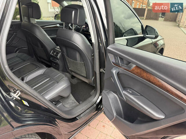 Черный Ауди Ку 5, объемом двигателя 2 л и пробегом 143 тыс. км за 25300 $, фото 62 на Automoto.ua