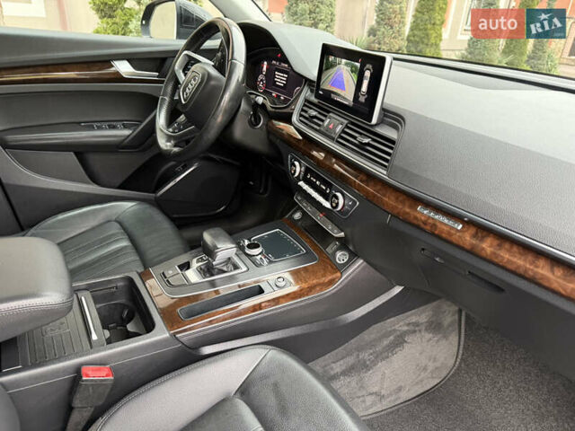 Черный Ауди Ку 5, объемом двигателя 2 л и пробегом 143 тыс. км за 25300 $, фото 71 на Automoto.ua