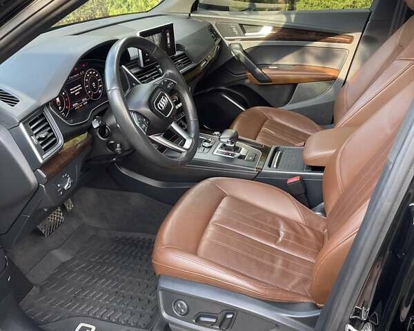 Черный Ауди Ку 5, объемом двигателя 2 л и пробегом 103 тыс. км за 26500 $, фото 26 на Automoto.ua