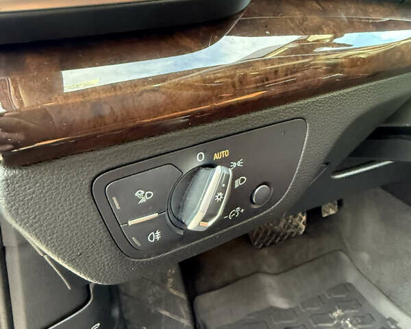 Чорний Ауді Ку 5, об'ємом двигуна 2 л та пробігом 147 тис. км за 22500 $, фото 21 на Automoto.ua