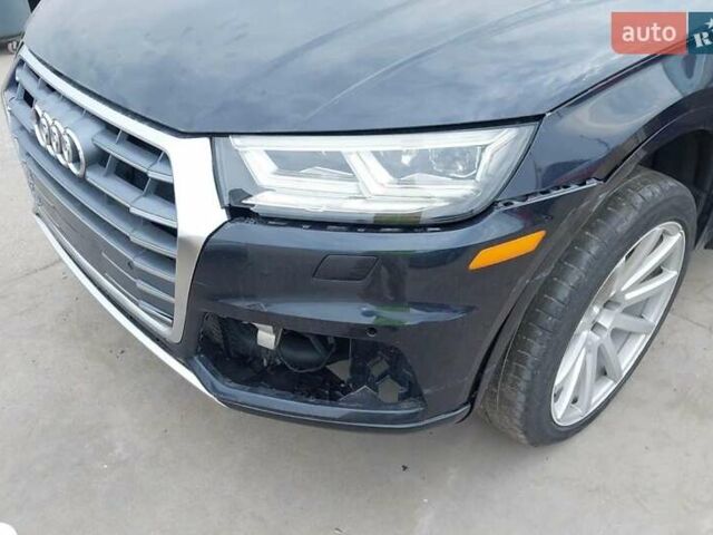 Черный Ауди Ку 5, объемом двигателя 1.98 л и пробегом 78 тыс. км за 17800 $, фото 5 на Automoto.ua