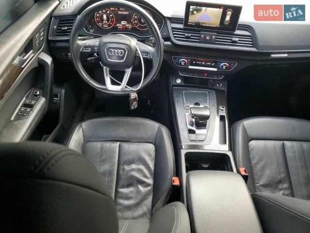 Чорний Ауді Ку 5, об'ємом двигуна 1.98 л та пробігом 155 тис. км за 7800 $, фото 7 на Automoto.ua