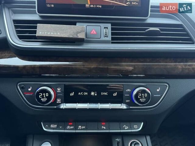 Черный Ауди Ку 5, объемом двигателя 1.98 л и пробегом 86 тыс. км за 28900 $, фото 16 на Automoto.ua