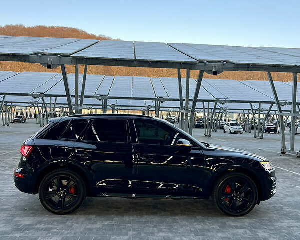 Черный Ауди Ку 5, объемом двигателя 1.98 л и пробегом 112 тыс. км за 27000 $, фото 13 на Automoto.ua