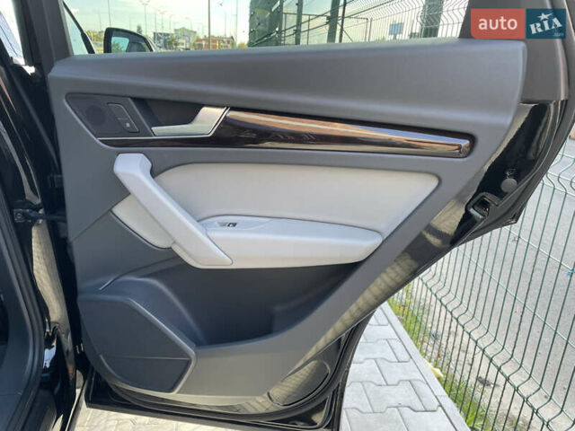 Черный Ауди Ку 5, объемом двигателя 1.98 л и пробегом 99 тыс. км за 24950 $, фото 44 на Automoto.ua
