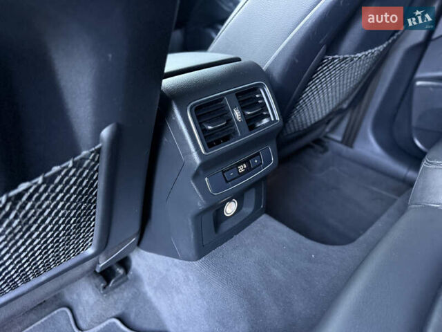 Черный Ауди Ку 5, объемом двигателя 1.98 л и пробегом 152 тыс. км за 22200 $, фото 57 на Automoto.ua