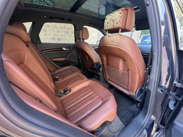 Чорний Ауді Ку 5, об'ємом двигуна 2 л та пробігом 38 тис. км за 15000 $, фото 11 на Automoto.ua