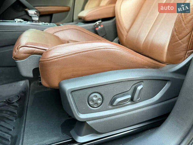 Черный Ауди Ку 5, объемом двигателя 1.98 л и пробегом 113 тыс. км за 27700 $, фото 19 на Automoto.ua