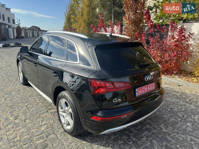 Черный Ауди Ку 5, объемом двигателя 2 л и пробегом 96 тыс. км за 25900 $, фото 7 на Automoto.ua