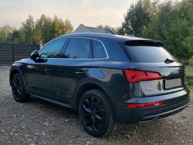 Чорний Ауді Ку 5, об'ємом двигуна 2 л та пробігом 69 тис. км за 15720 $, фото 4 на Automoto.ua
