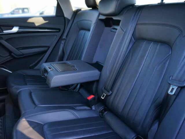 Чорний Ауді Ку 5, об'ємом двигуна 2 л та пробігом 50 тис. км за 8200 $, фото 15 на Automoto.ua