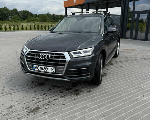 Черный Ауди Ку 5, объемом двигателя 1.98 л и пробегом 102 тыс. км за 26500 $, фото 14 на Automoto.ua