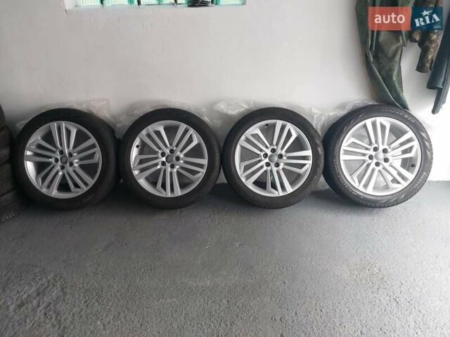 Чорний Ауді Ку 5, об'ємом двигуна 1.98 л та пробігом 83 тис. км за 28500 $, фото 20 на Automoto.ua