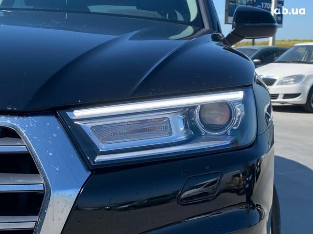 Черный Ауди Ку 5, объемом двигателя 2 л и пробегом 22 тыс. км за 30490 $, фото 12 на Automoto.ua