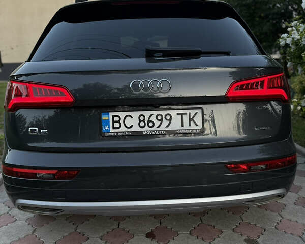 Черный Ауди Ку 5, объемом двигателя 1.98 л и пробегом 102 тыс. км за 26500 $, фото 2 на Automoto.ua