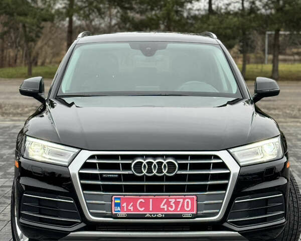 Черный Ауди Ку 5, объемом двигателя 0 л и пробегом 180 тыс. км за 20300 $, фото 11 на Automoto.ua