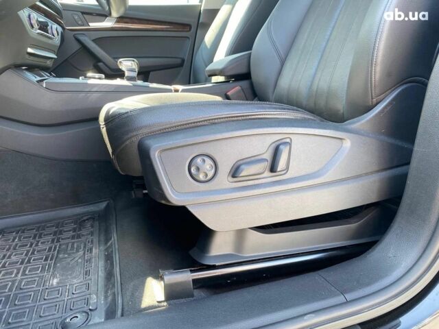 Черный Ауди Ку 5, объемом двигателя 2 л и пробегом 22 тыс. км за 30490 $, фото 25 на Automoto.ua