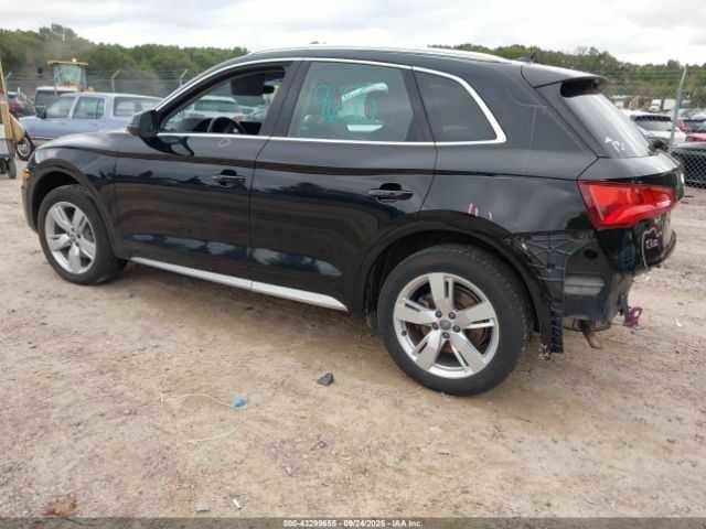 Черный Ауди Ку 5, объемом двигателя 2 л и пробегом 58 тыс. км за 7600 $, фото 2 на Automoto.ua