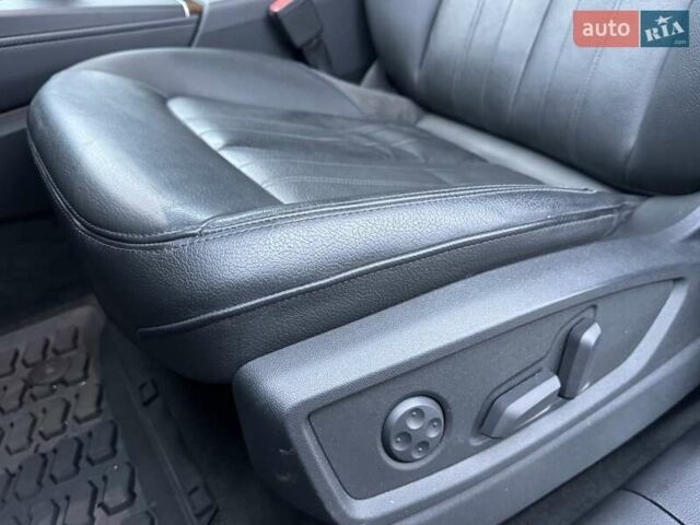 Черный Ауди Ку 5, объемом двигателя 1.98 л и пробегом 86 тыс. км за 28900 $, фото 32 на Automoto.ua