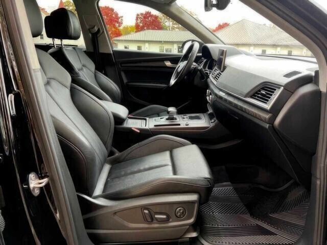 Черный Ауди Ку 5, объемом двигателя 2 л и пробегом 35 тыс. км за 7200 $, фото 9 на Automoto.ua